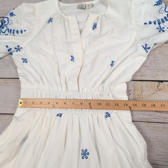 Joie White Blue Floral Embroidered Smocked Waist Maxi Dress Womens Small Boho - Picture 5 of 11